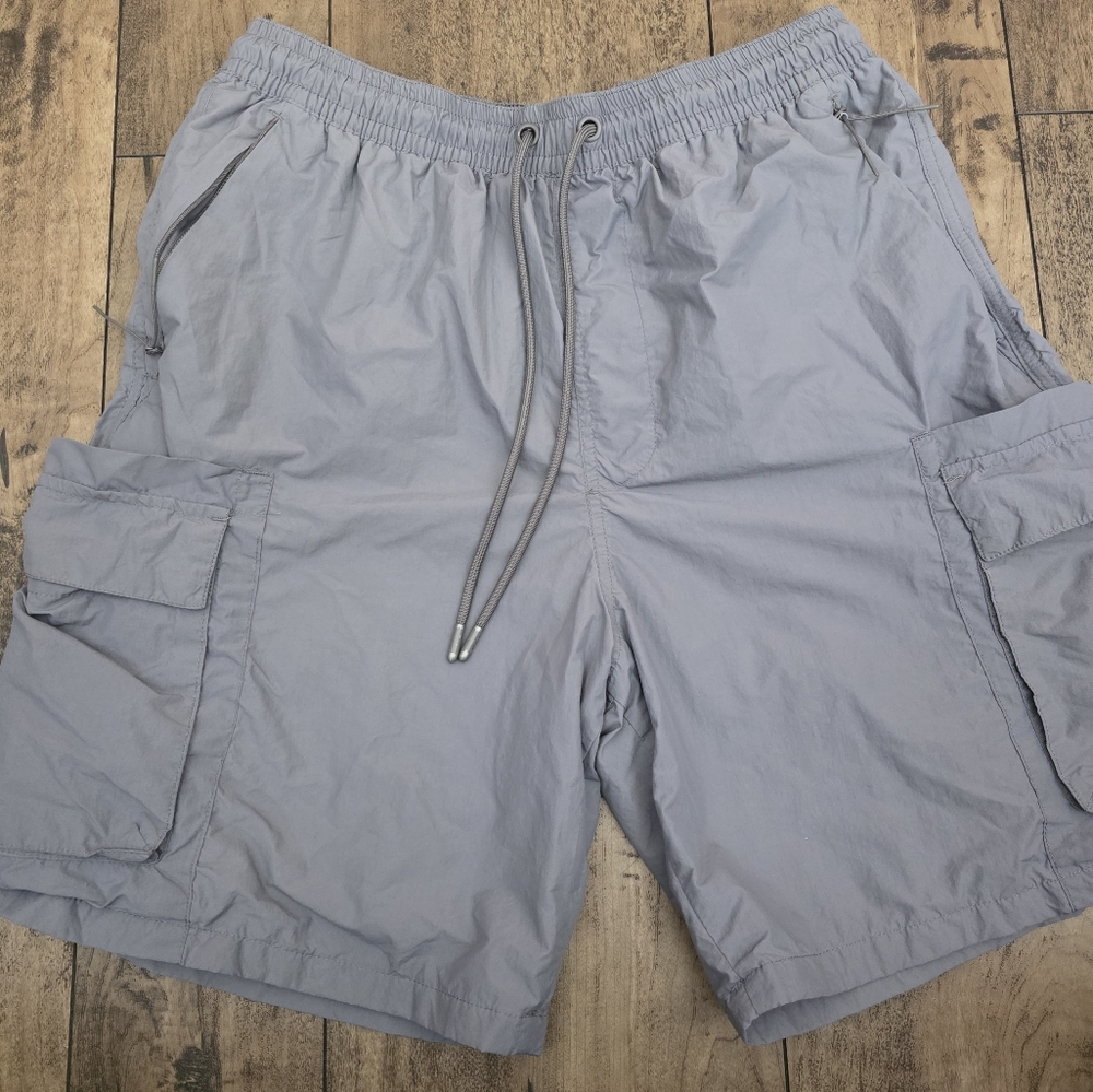 ** CSG. Men's Gray Cargo‎ Shorts